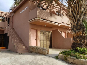 Ariadne Apartments 201 - 300m from Lighthouse beach